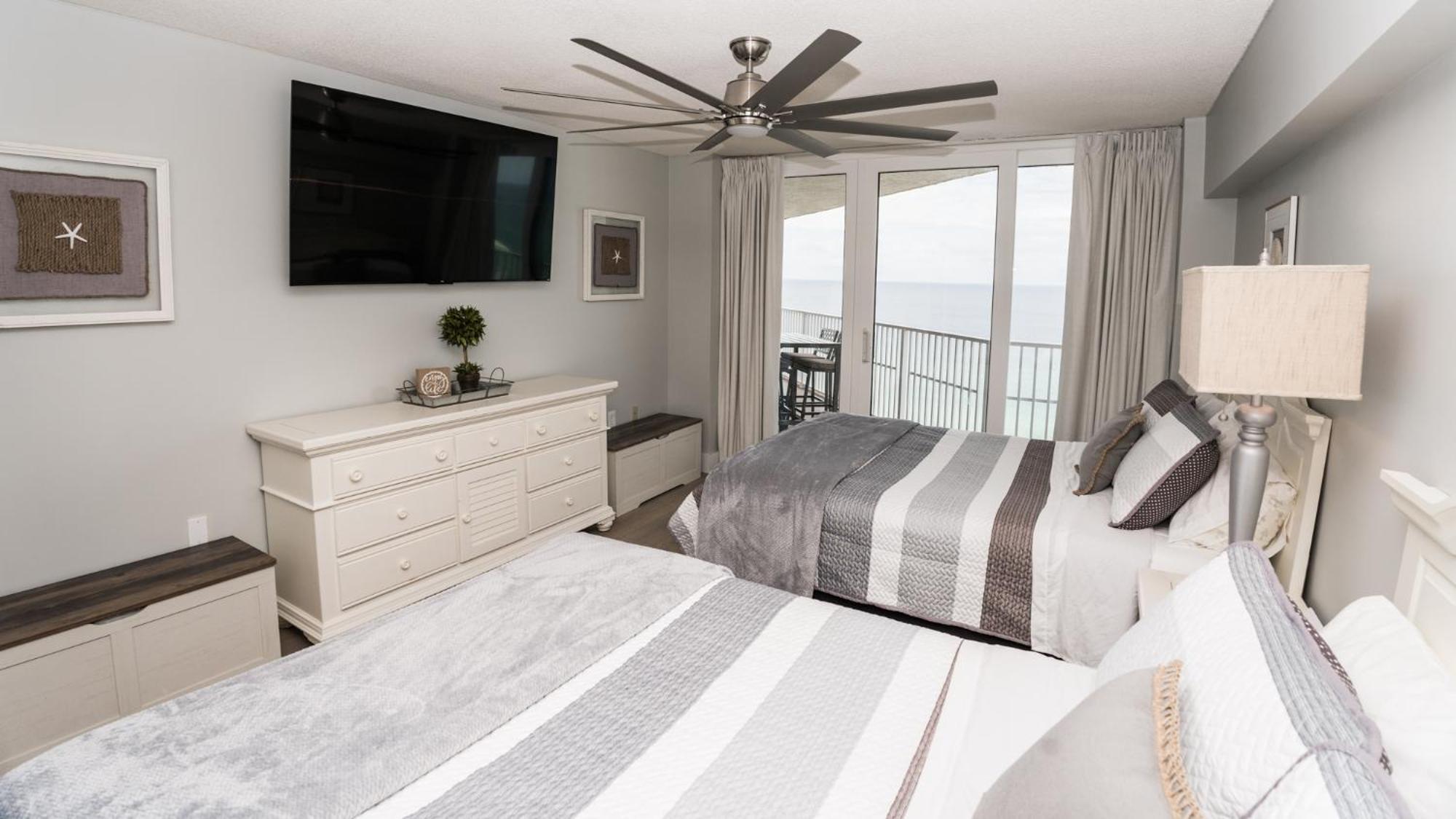 New Rental - 3Br 3Ba Corner Beachfront - 2024 Remodel - 3 Pools, Tiki Hut, Gym, Tennis Панама Сити Бийч Екстериор снимка
