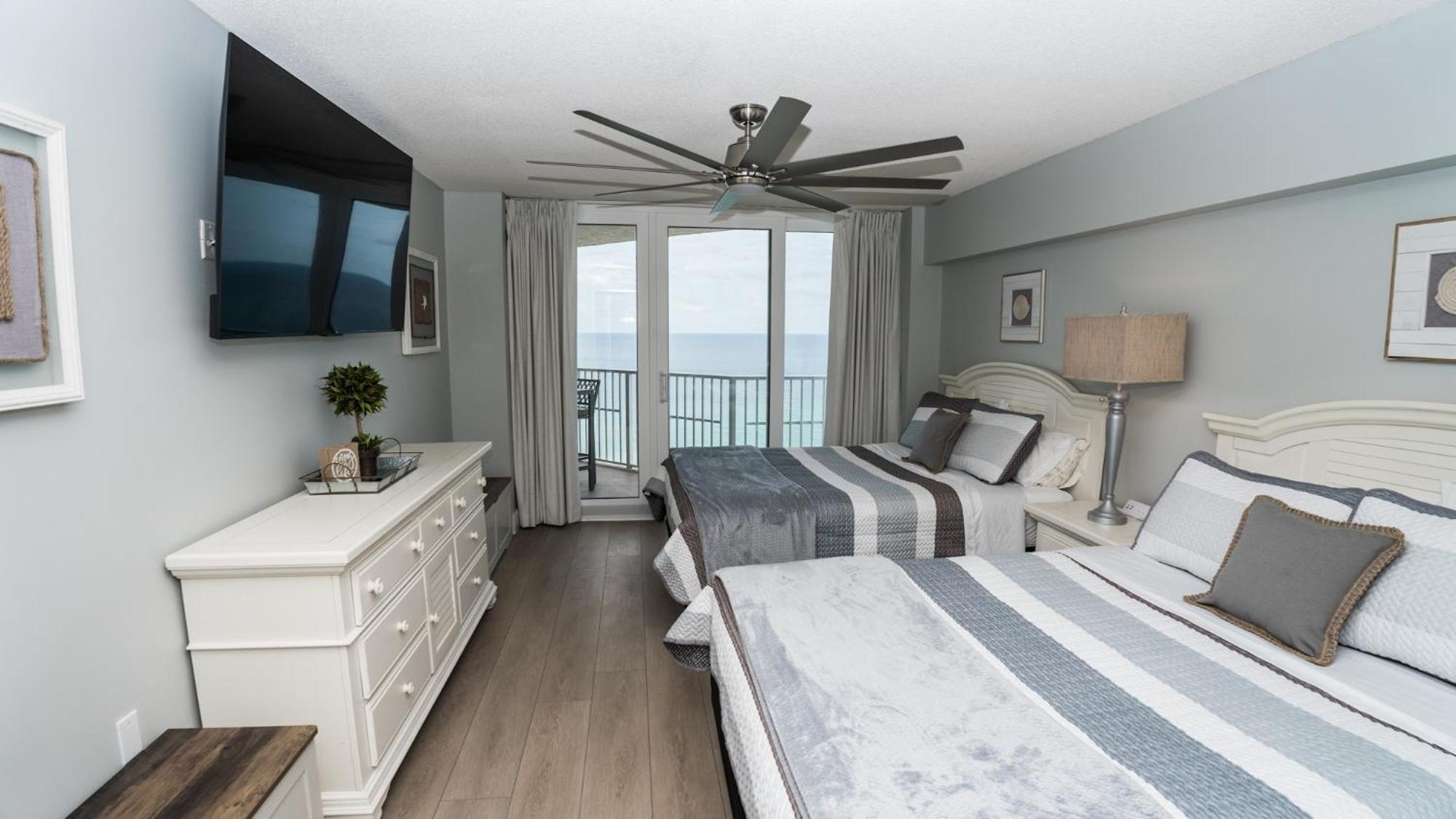 New Rental - 3Br 3Ba Corner Beachfront - 2024 Remodel - 3 Pools, Tiki Hut, Gym, Tennis Панама Сити Бийч Екстериор снимка